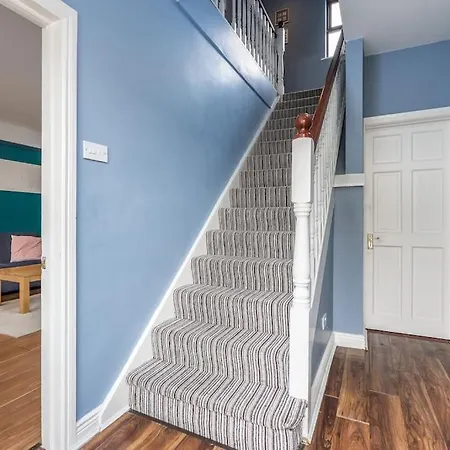 Ferienhaus Centre Townhouse - Just Off Medieval Mile Kilkenny