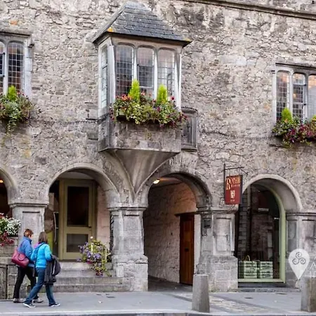 Centre Townhouse - Just Off Medieval Mile Kilkenny