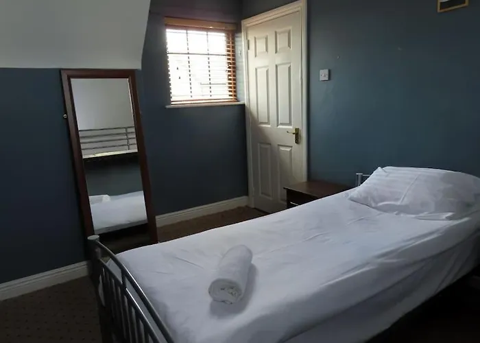 Centre Townhouse - Just Off Medieval Mile 別荘